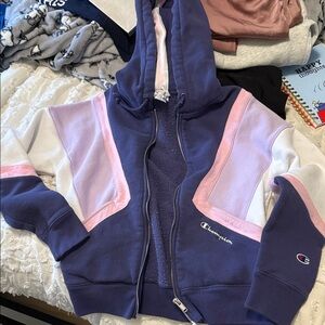 Champion retro Hoodie in Purple, Pink, and White